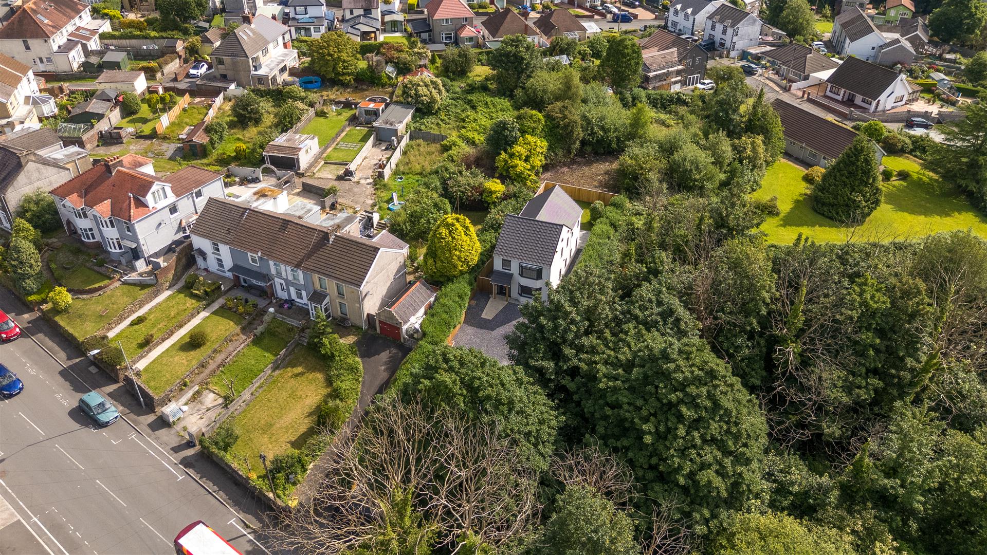 Llangyfelach Road, Treboeth, Swansea, SA5 9EN